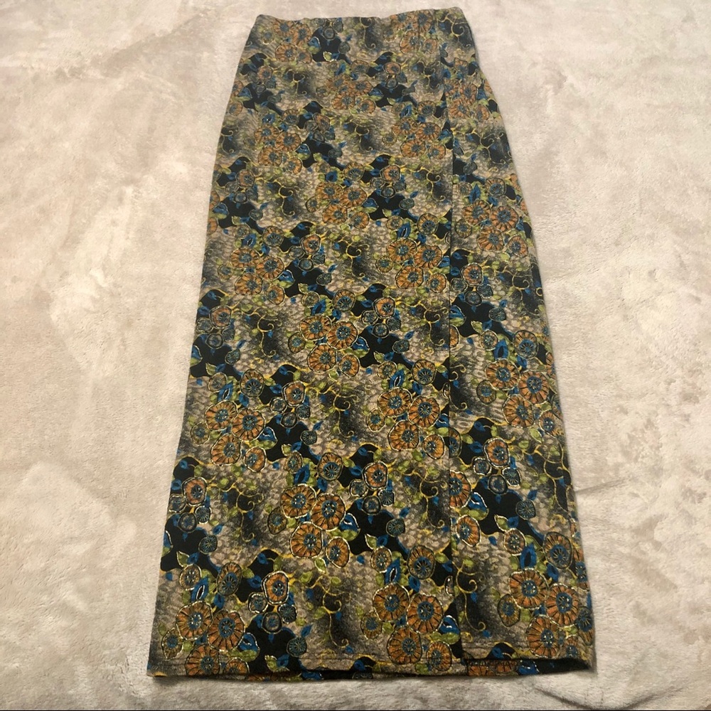 T & 3 Club Floral Maxi Skirt Longyi Sarong